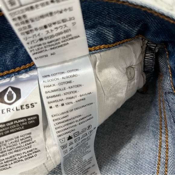 Levi’s Premium Wedgie Straight Leg Jeans High Rise Oxnard Drive Wash 34964-0145 - Picture 13 of 16